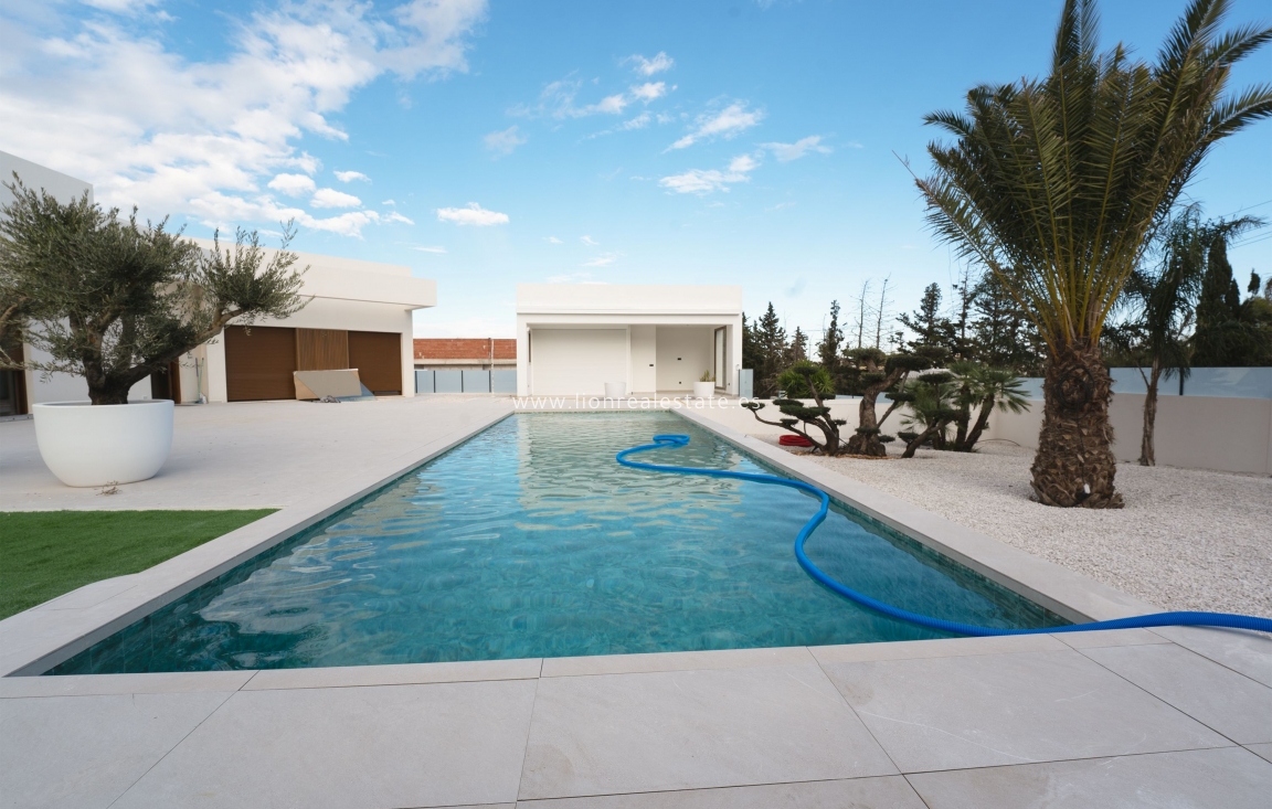 Obra nueva - Villa - Ciudad Quesada