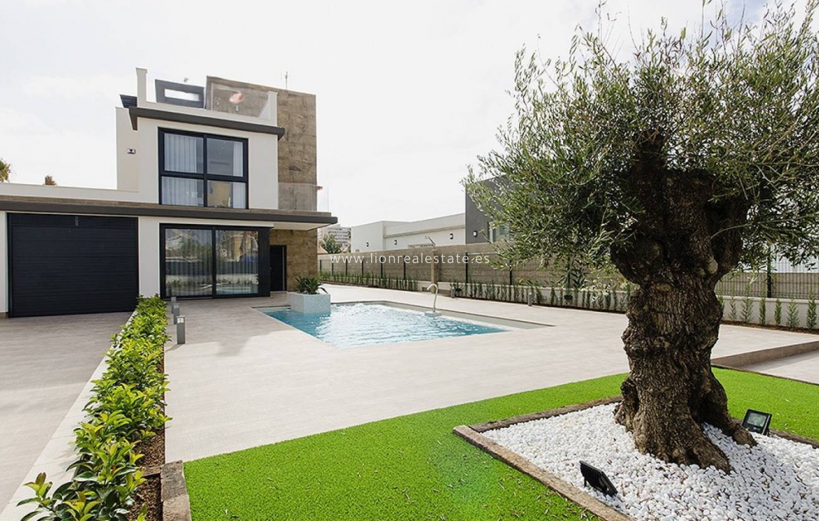 Obra nueva - Villa - Dehesa de Campoamor - Dehesa de campoamor