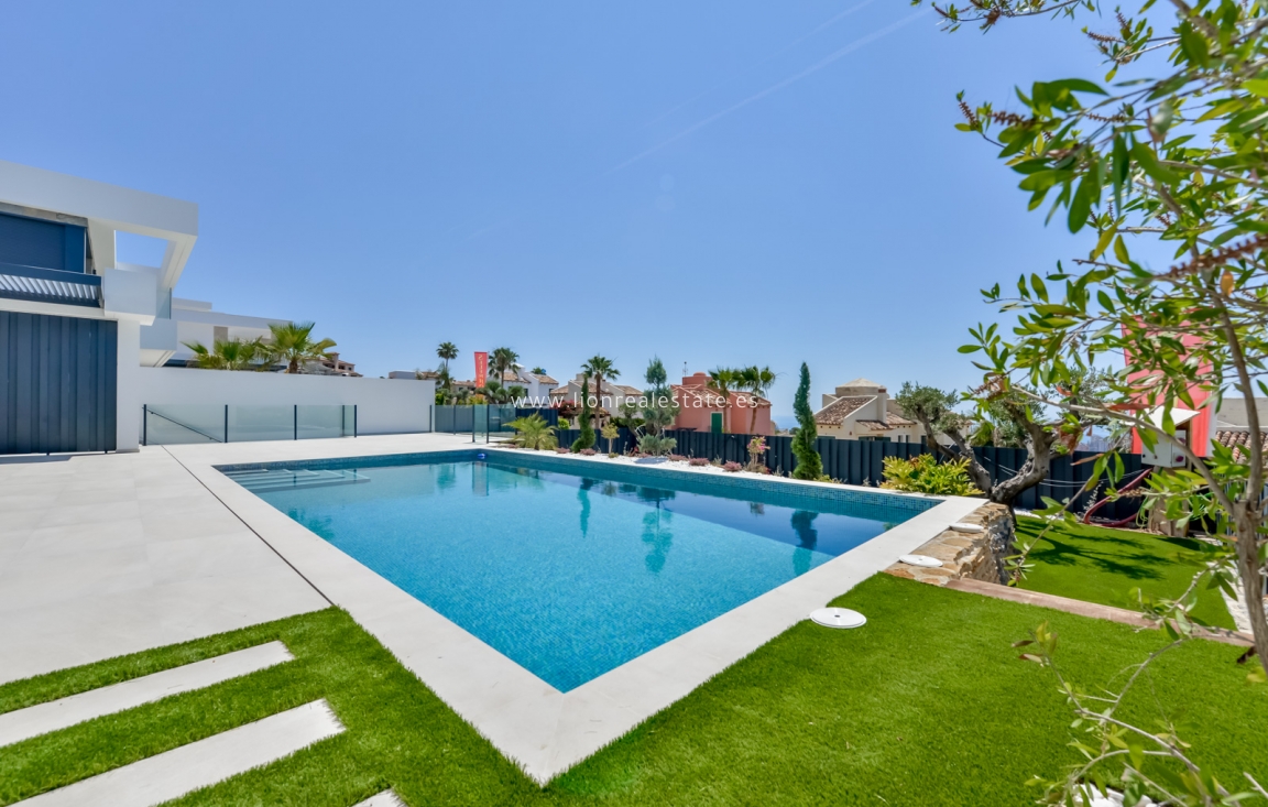 Obra nueva - Villa - Finestrat