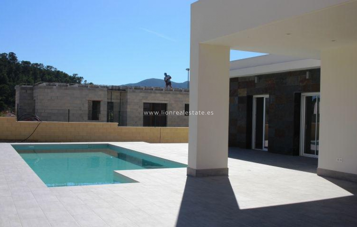 Obra nueva - Villa - La Romana - Villas de la Romana