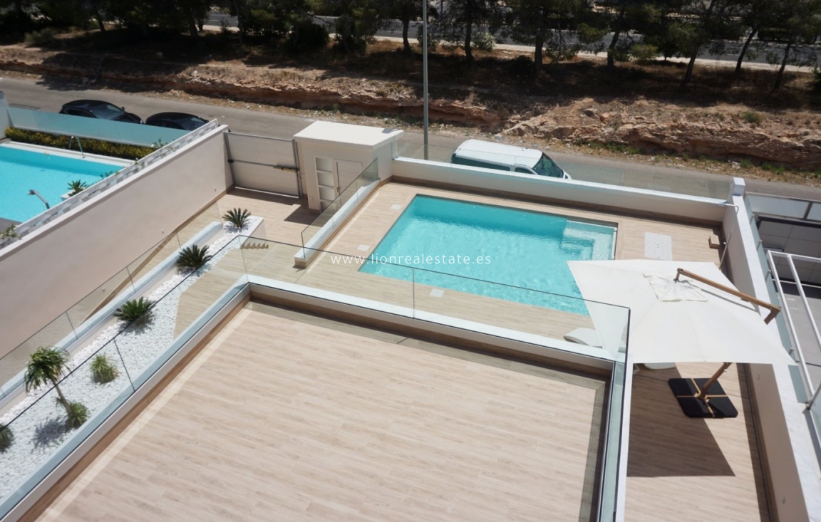 Obra nueva - Villa - Orihuela Costa - Aguamarina