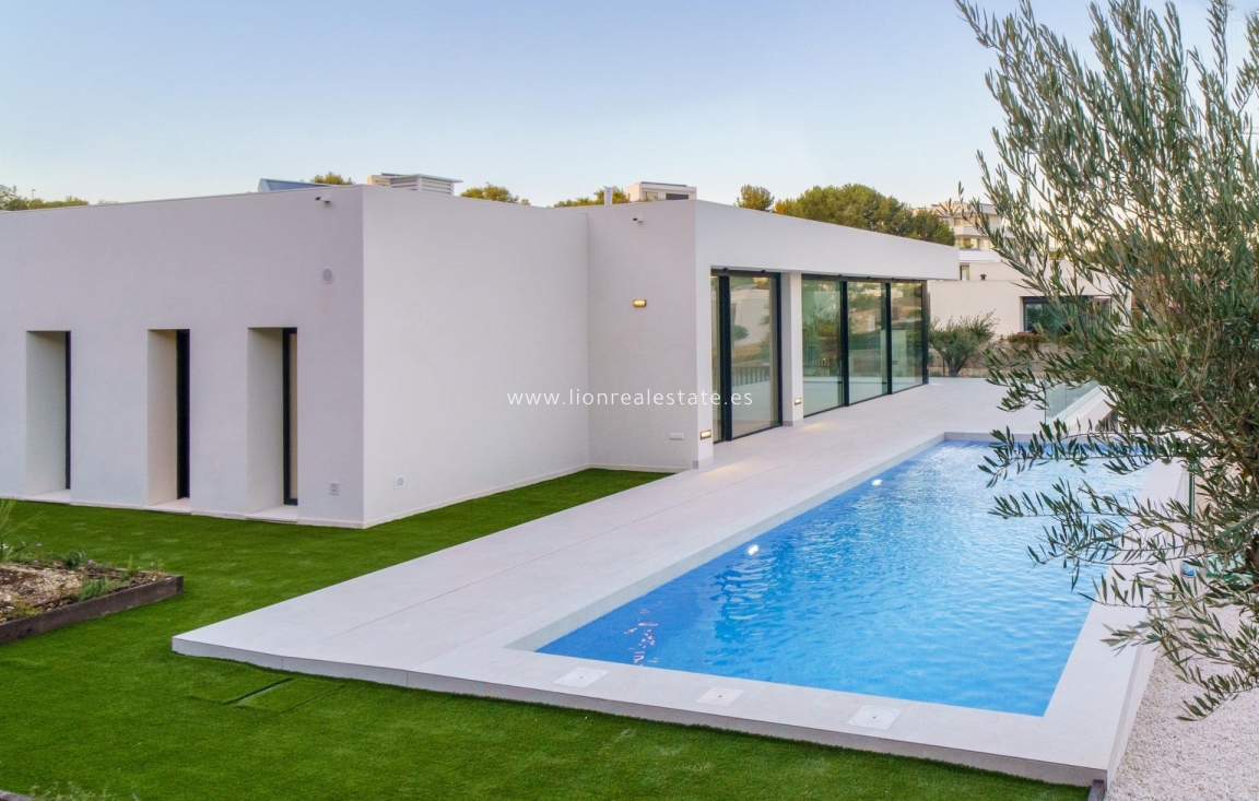 Obra nueva - Villa - Orihuela Costa - Las Colinas Golf