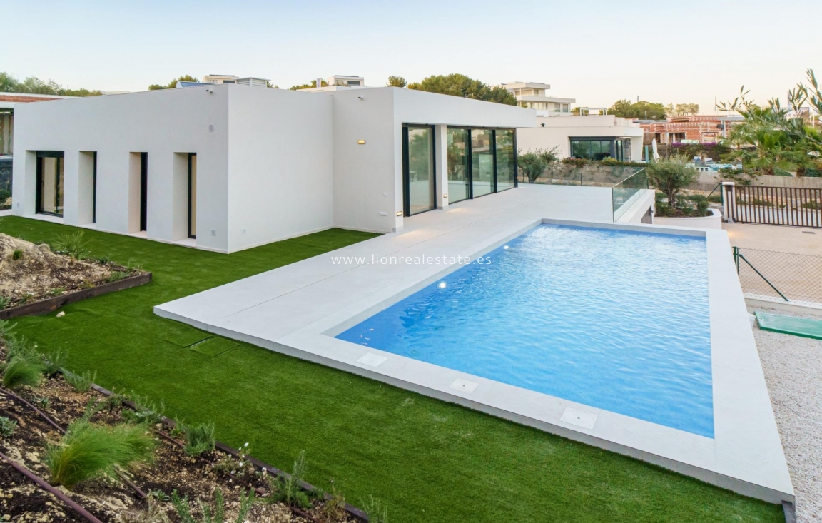 Obra nueva - Villa - Orihuela Costa - Las Colinas Golf