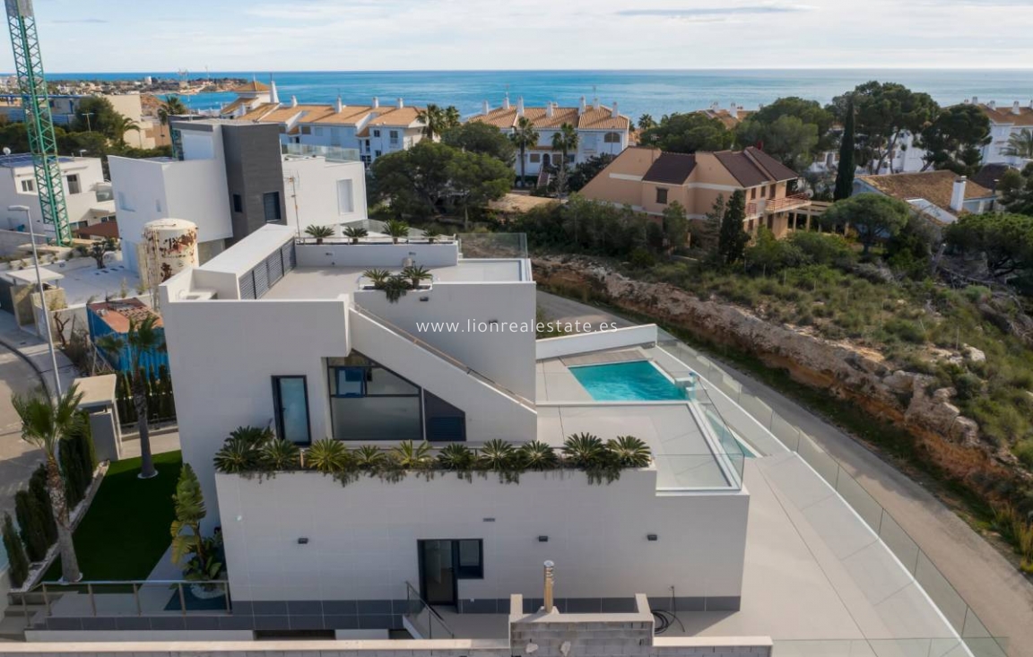 Obra nueva - Villa - Orihuela Costa - Orihuela