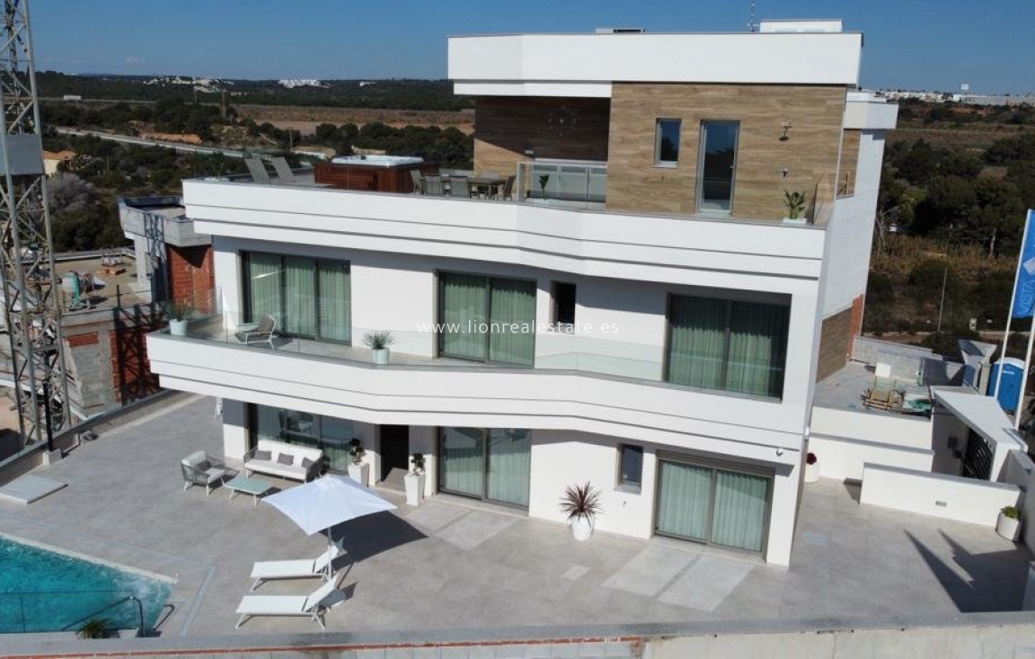 Obra nueva - Villa - Orihuela Costa - Orihuela