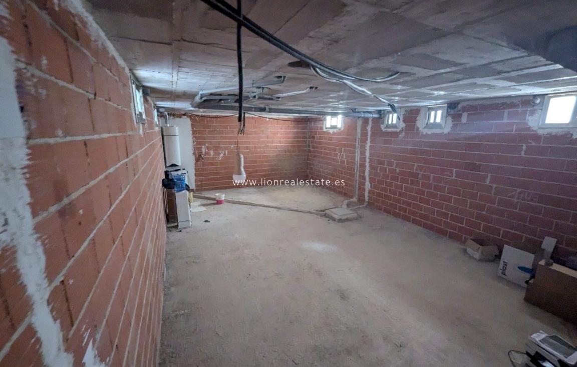 Obra nueva - Villa - Orihuela Costa - PAU 26