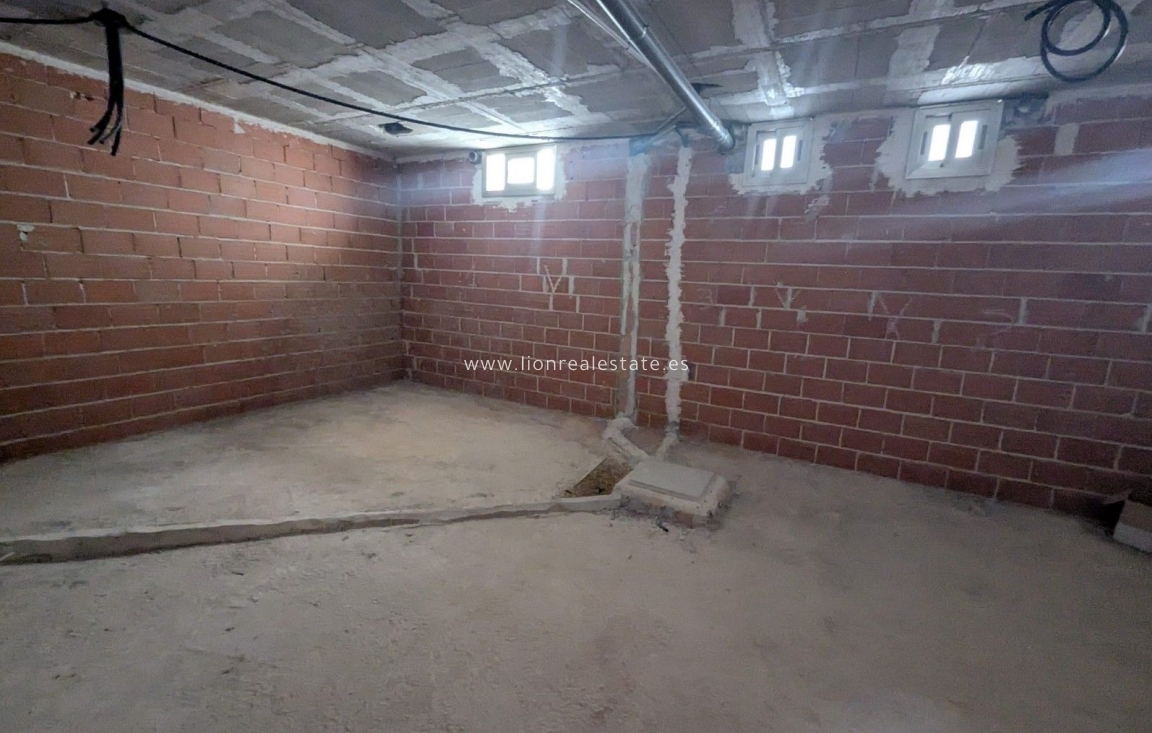 Obra nueva - Villa - Orihuela Costa - PAU 26