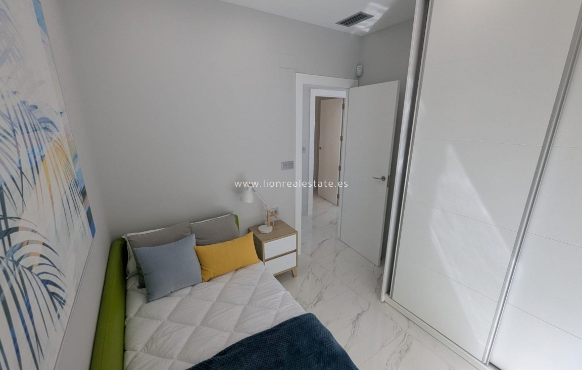 Obra nueva - Villa - Orihuela Costa - PAU 26