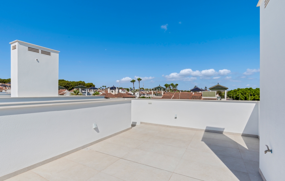 Obra nueva - Villa - Pilar de La Horadada - Pilar de la Horadada