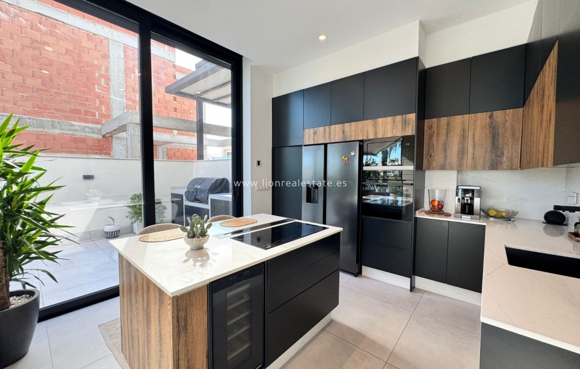 Obra nueva - Villa - Pilar de la Horadada - Pinar de Campoverde