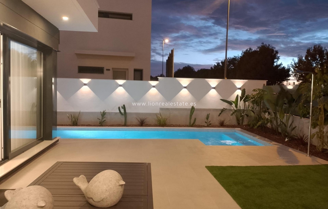 Obra nueva - Villa - San Javier - Roda Golf