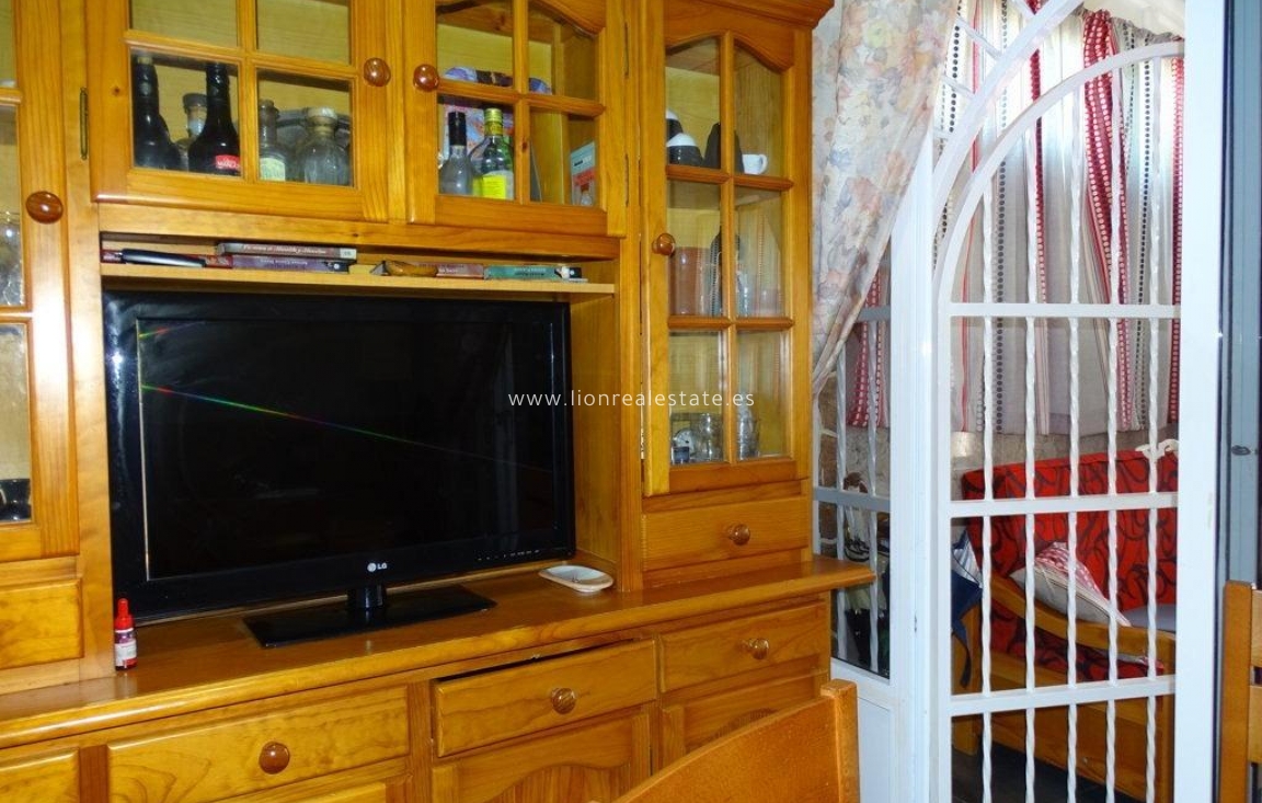 Odsprzedaż - Bungalow - Guardamar del Segura - El moncayo