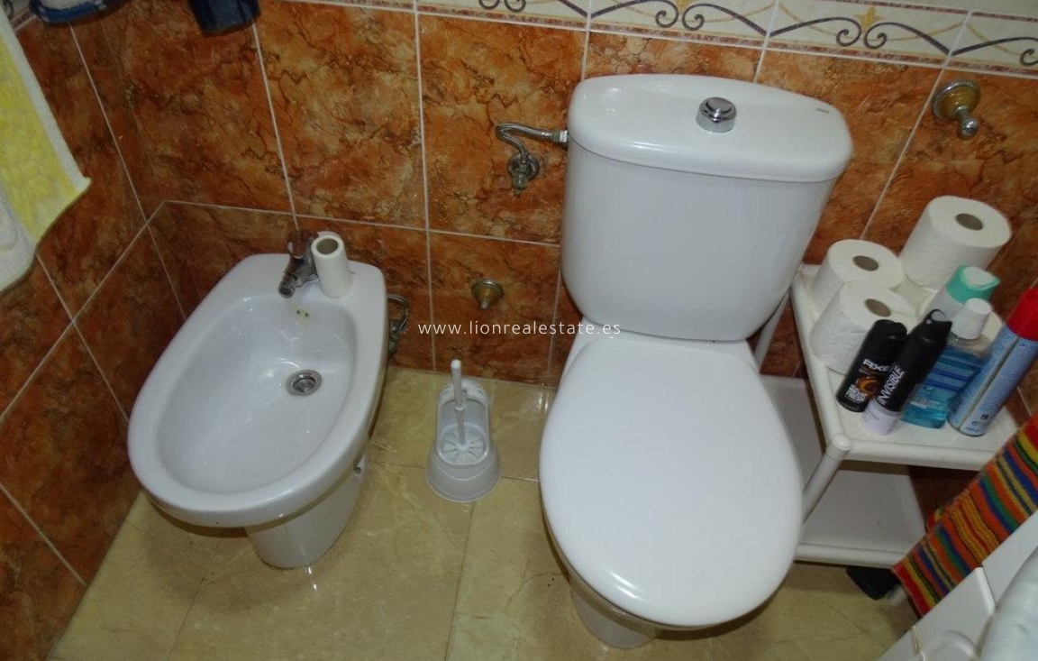 Odsprzedaż - Bungalow - Guardamar del Segura - El moncayo