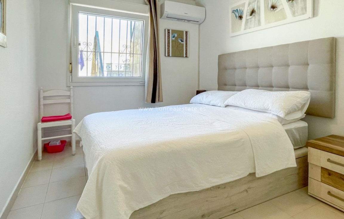 Odsprzedaż - Bungalow - Los Alcazares - Los Narejos