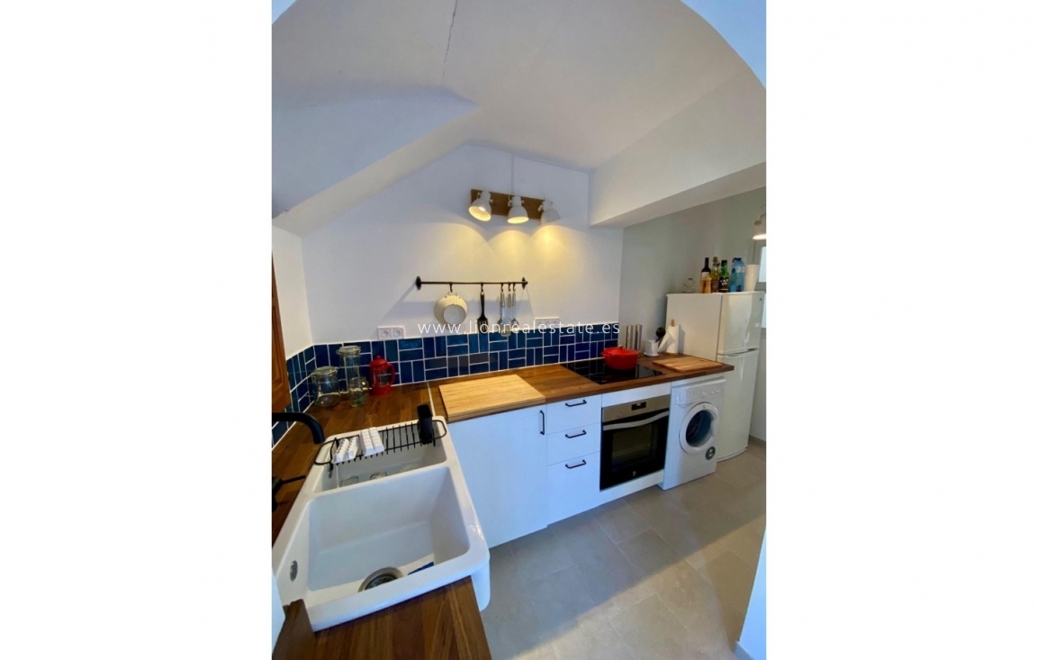 Odsprzedaż - Bungalow - Orihuela Costa - Cabo Roig