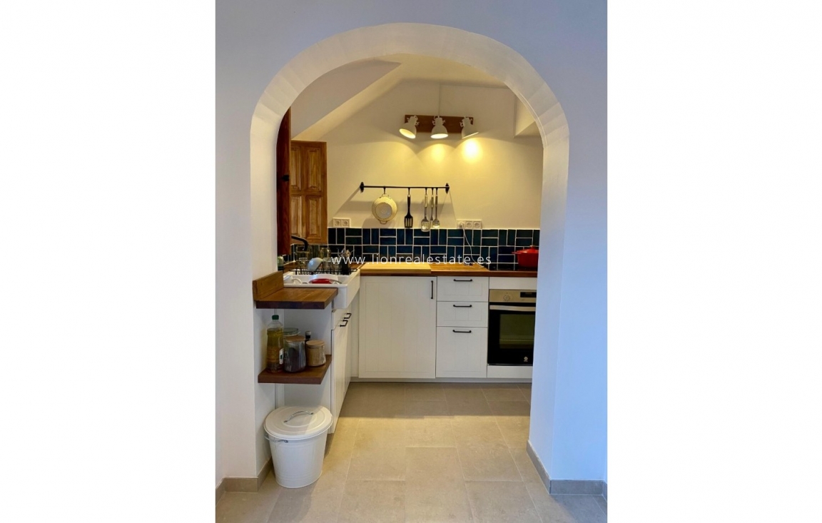 Odsprzedaż - Bungalow - Orihuela Costa - Cabo Roig