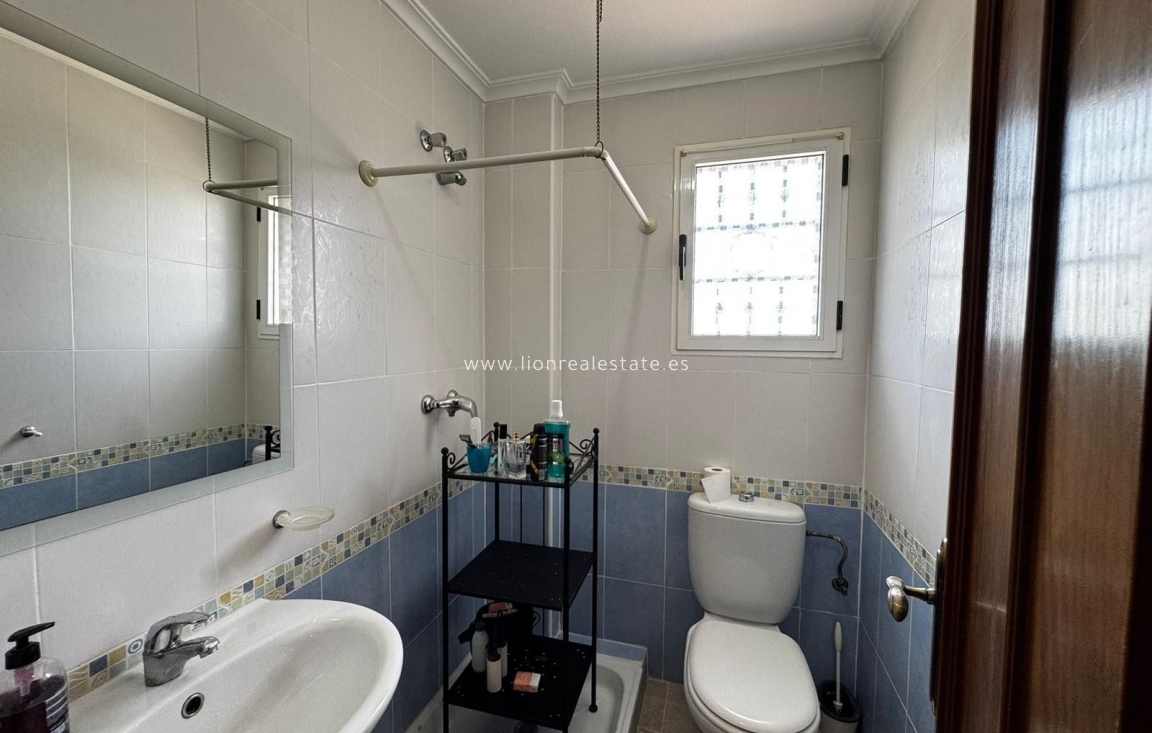 Odsprzedaż - Bungalow - Orihuela Costa - Los Altos