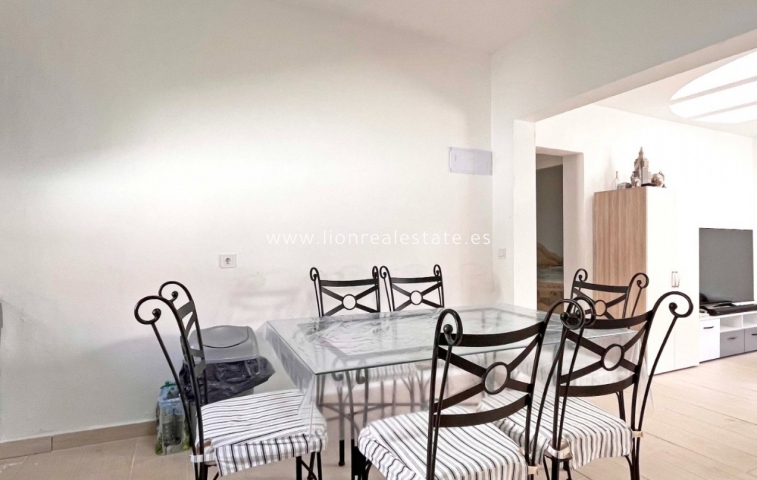 Odsprzedaż - Bungalow - Orihuela Costa - Playa Flamenca