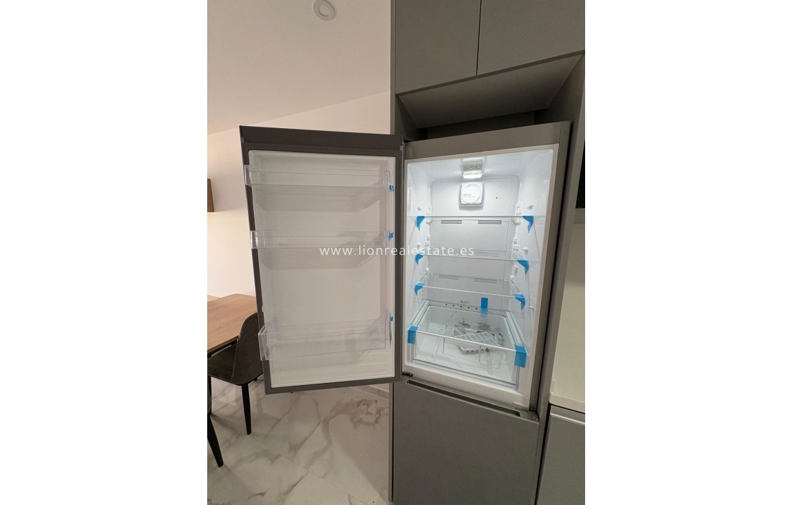 Odsprzedaż - Daszek - Torrevieja - Centro