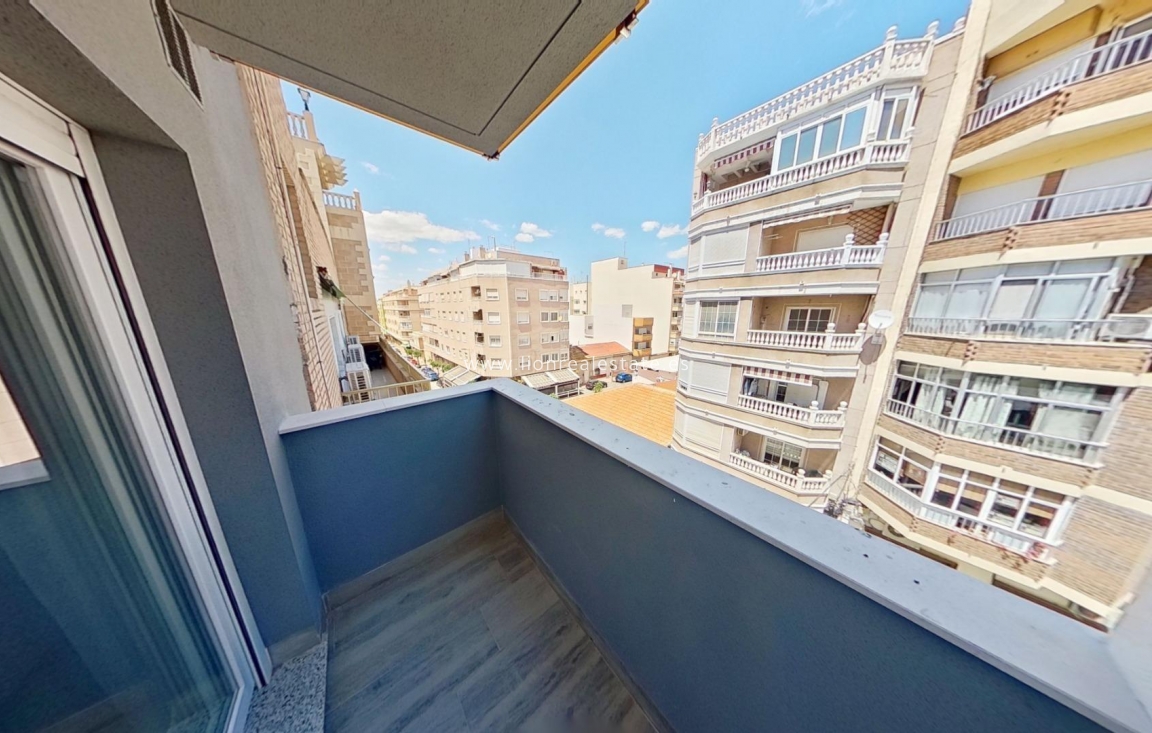 Odsprzedaż - Daszek - Torrevieja - Centro