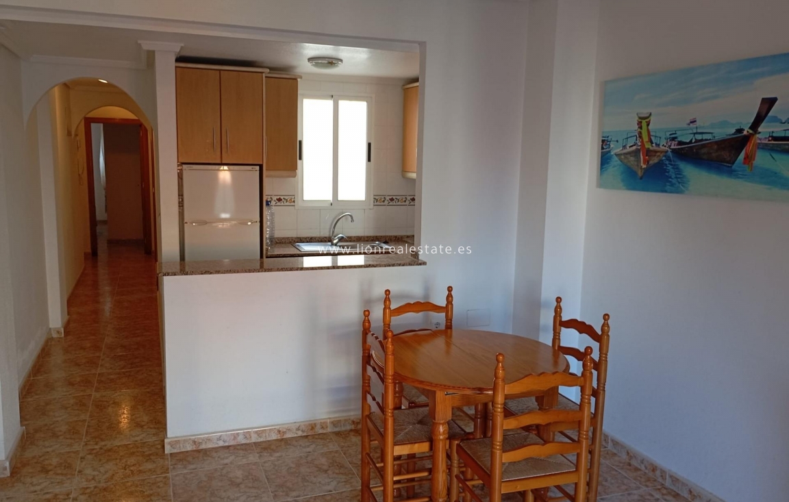 Odsprzedaż - Daszek - Torrevieja