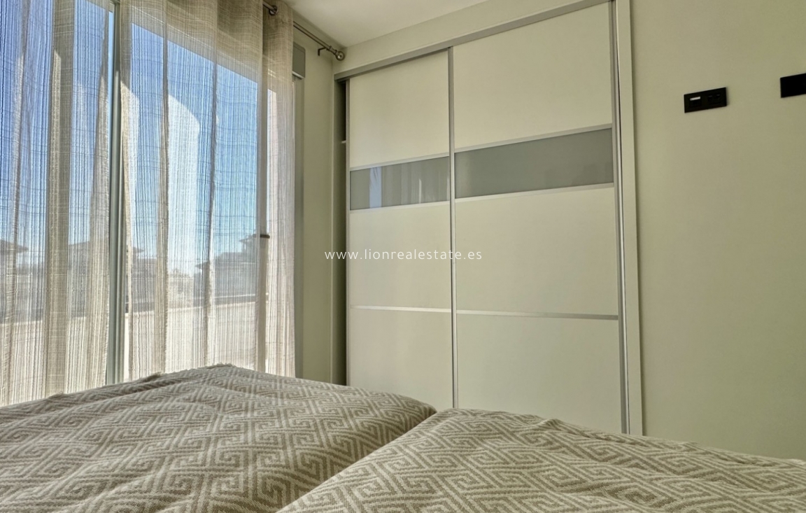 Odsprzedaż - Detached Villa - Orihuela Costa - Lomas de Cabo Roig