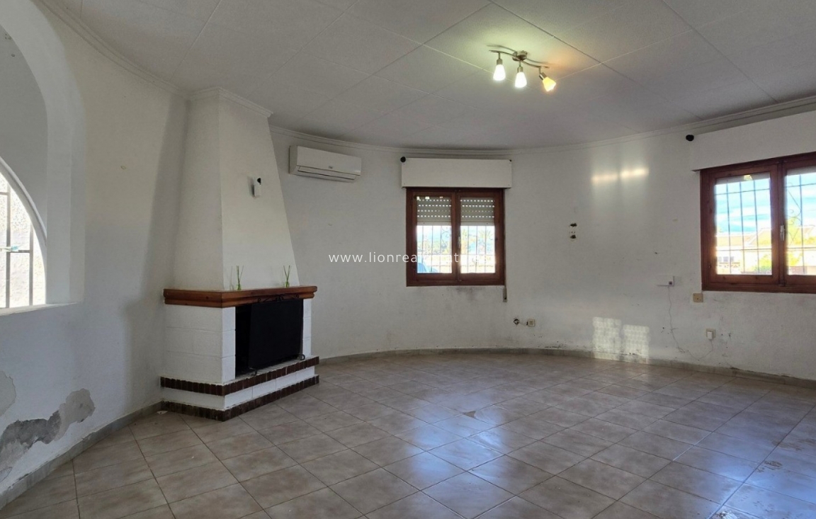 Odsprzedaż - Detached Villa - Torrevieja - El Chaparal