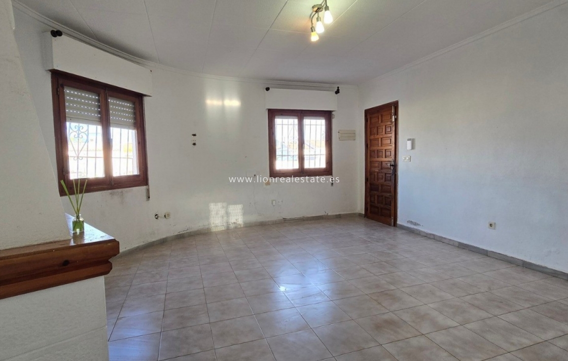 Odsprzedaż - Detached Villa - Torrevieja - El chaparral