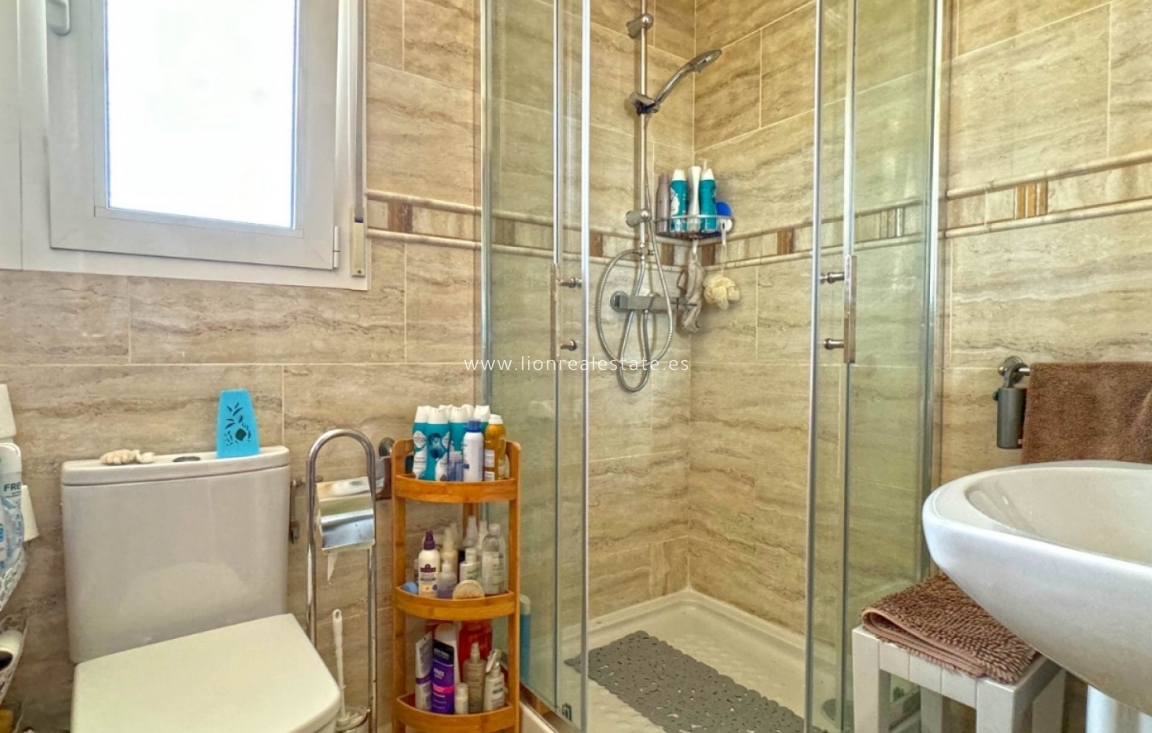 Odsprzedaż - Detached Villa - Torrevieja - Los Balcones - Los Altos del Edén