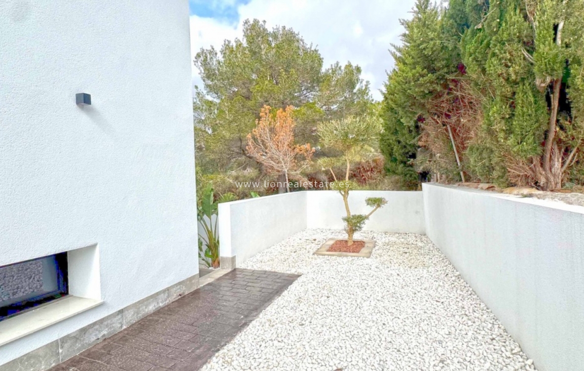 Odsprzedaż - Detached Villa - Torrevieja - Los Balcones - Los Altos del Edén