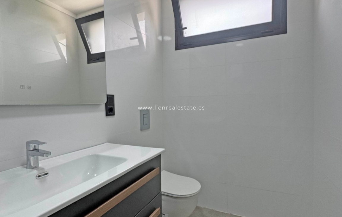 Odsprzedaż - Detached Villa - Torrevieja - Los Balcones - Los Altos del Edén