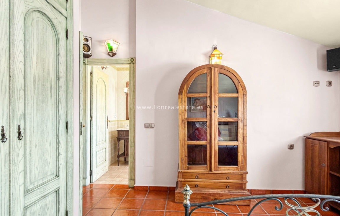 Odsprzedaż - Detached Villa - Torrevieja - Torrelamata - La Mata