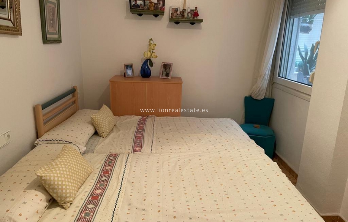 Odsprzedaż - Flat - Torrevieja - La Mata