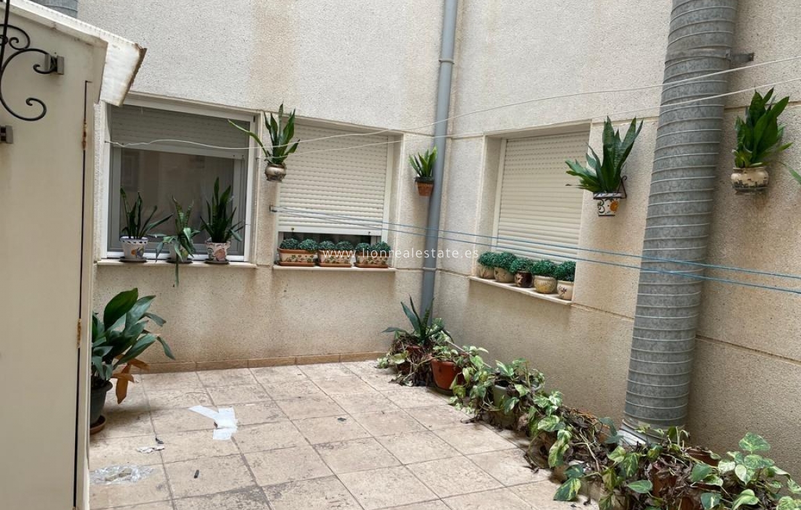 Odsprzedaż - Flat - Torrevieja - La Mata