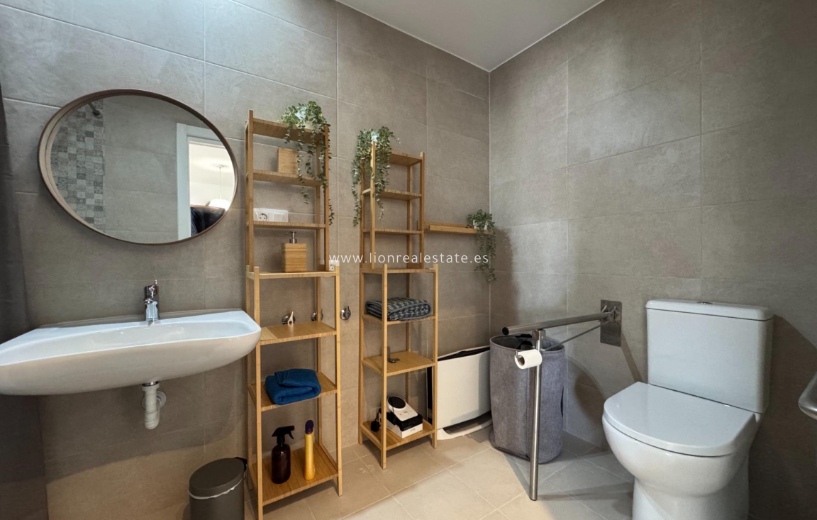 Odsprzedaż - Ground Floor Apartment - Pilar de La Horadada - Riomar