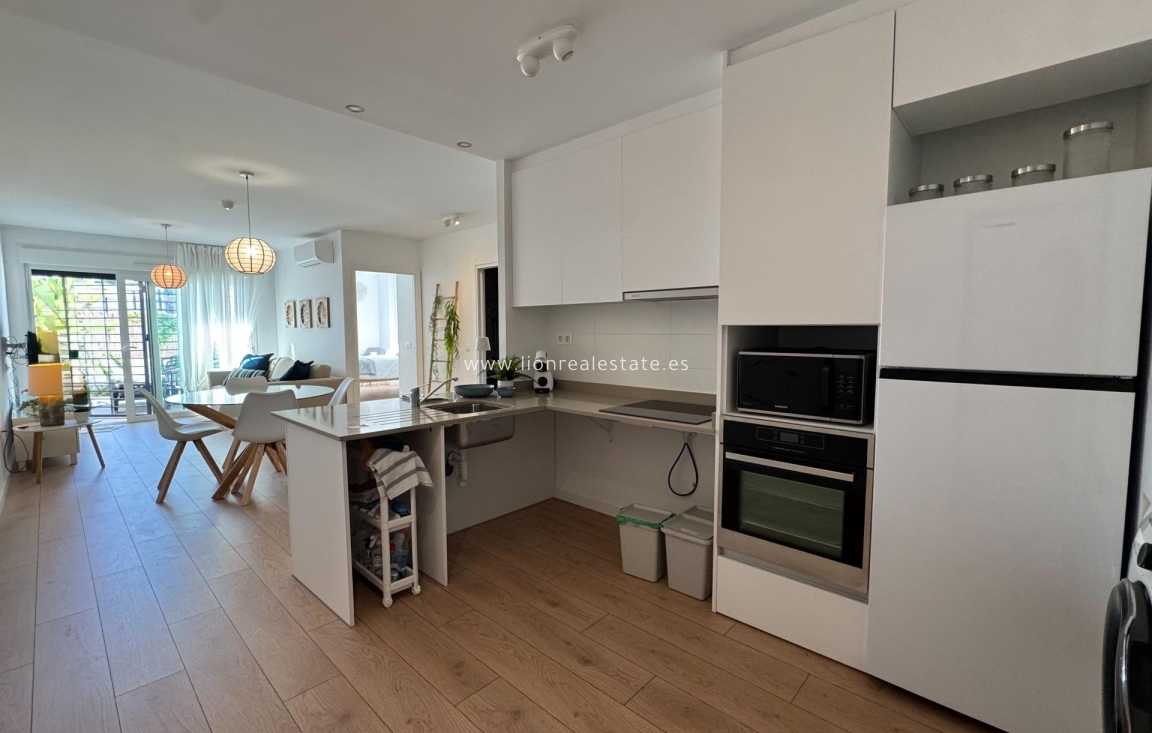 Odsprzedaż - Ground Floor Apartment - Pilar de La Horadada - Riomar