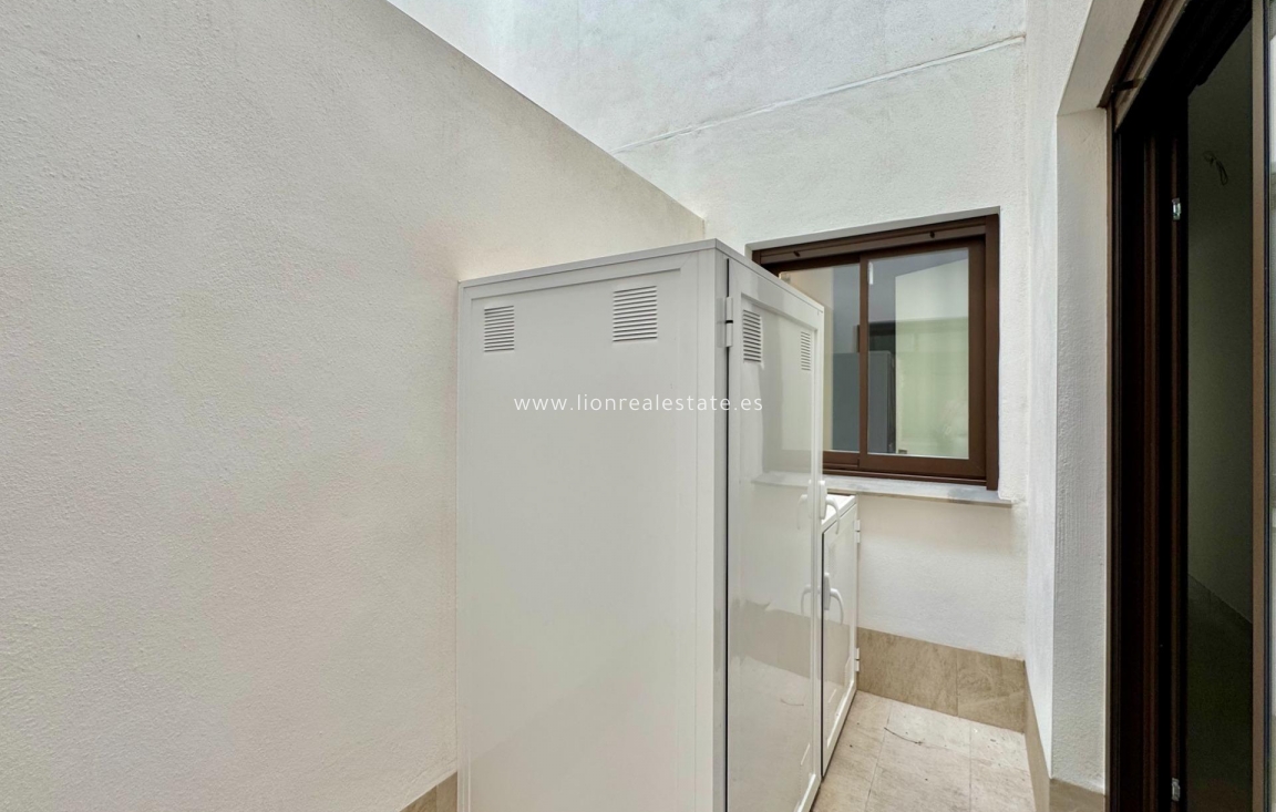 Odsprzedaż - Ground Floor Apartment - Torrevieja - Habaneras