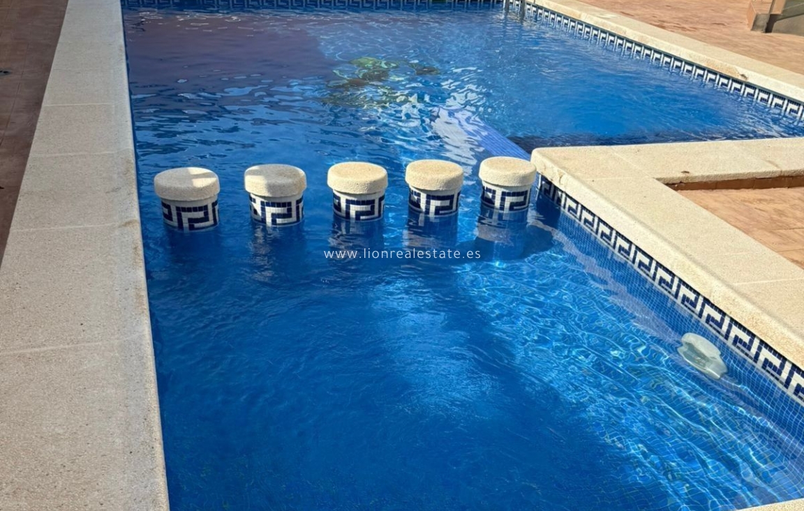 Odsprzedaż - Ground Floor - Torrevieja - Punta Prima