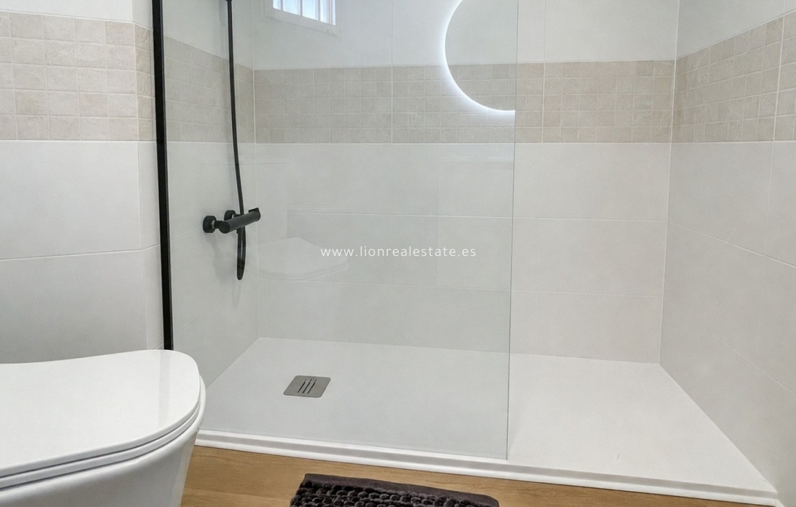 Odsprzedaż - Mieszkanie w bloku - Orihuela Costa - Cabo Roig