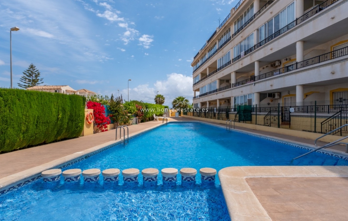 Odsprzedaż - Mieszkanie w bloku - Orihuela Costa - La Florida