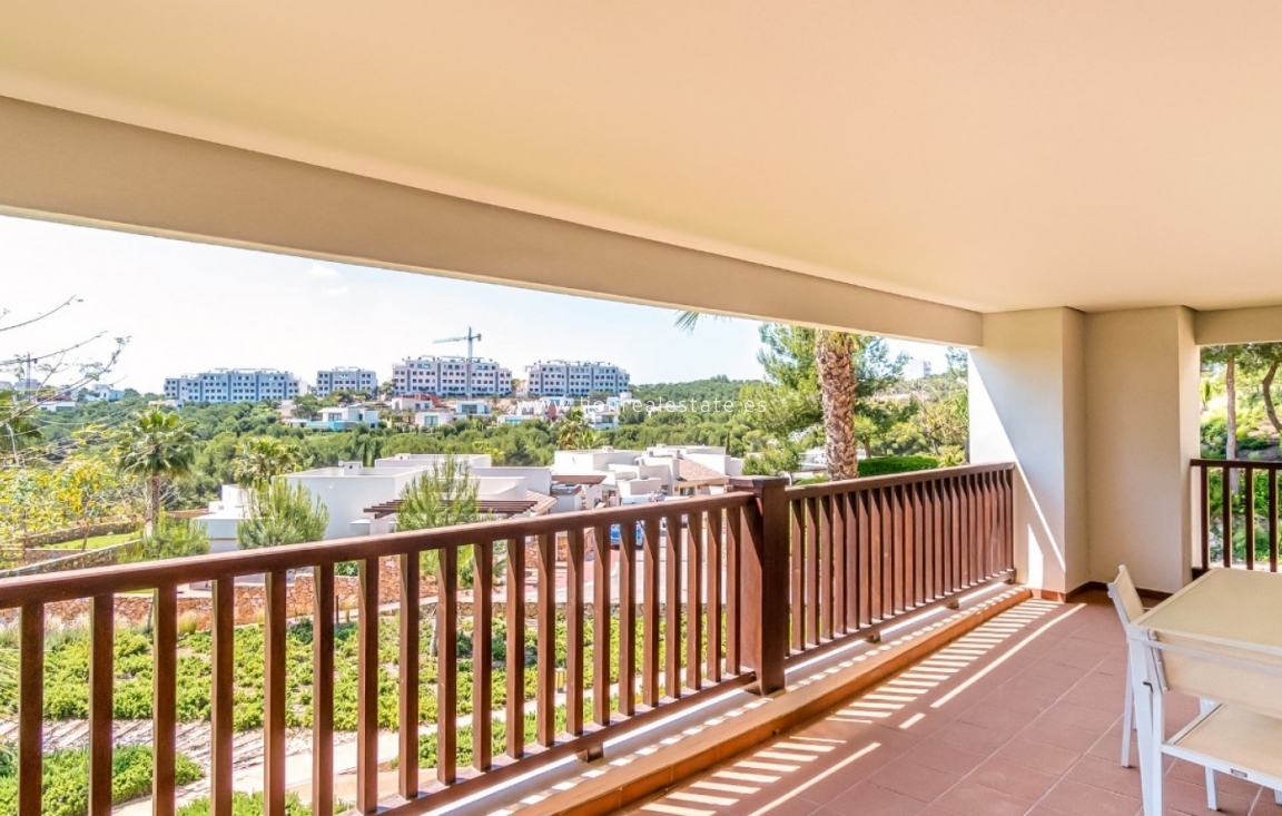 Odsprzedaż - Mieszkanie w bloku - Orihuela Costa - Las Colinas Golf