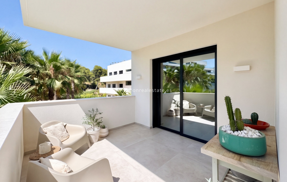 Odsprzedaż - Mieszkanie w bloku - Orihuela Costa - Las Colinas Golf