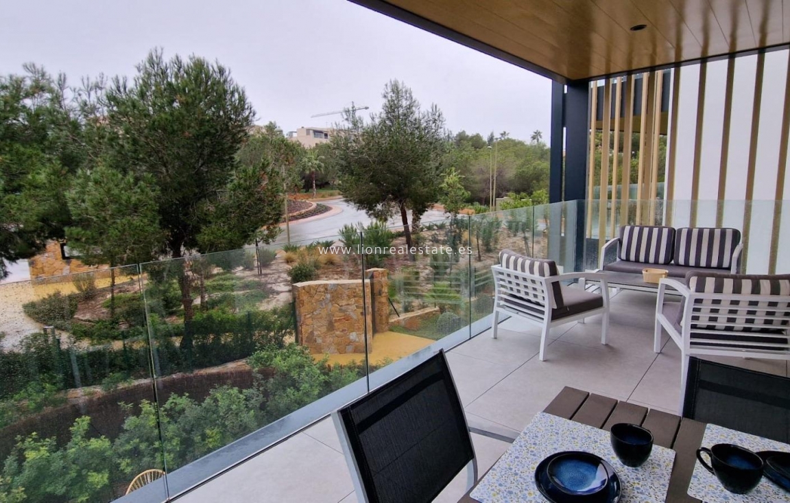 Odsprzedaż - Mieszkanie w bloku - Orihuela Costa - Las Colinas Golf