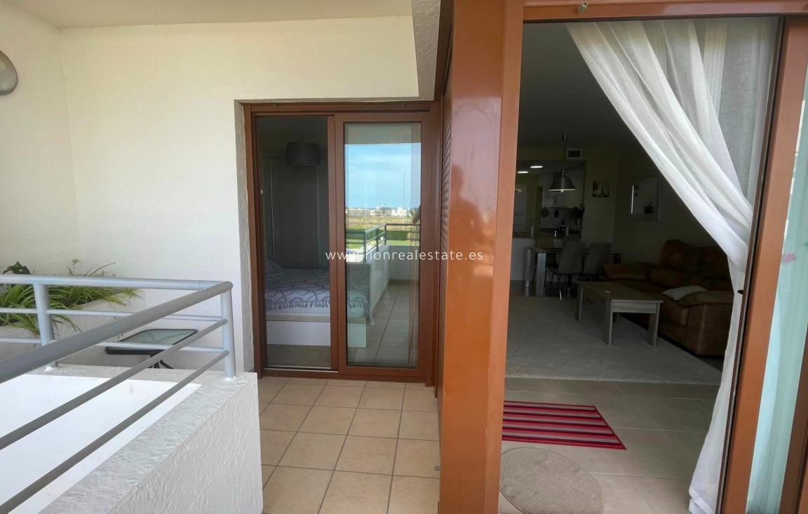 Odsprzedaż - Mieszkanie w bloku - Orihuela Costa - Lomas de Cabo Roig