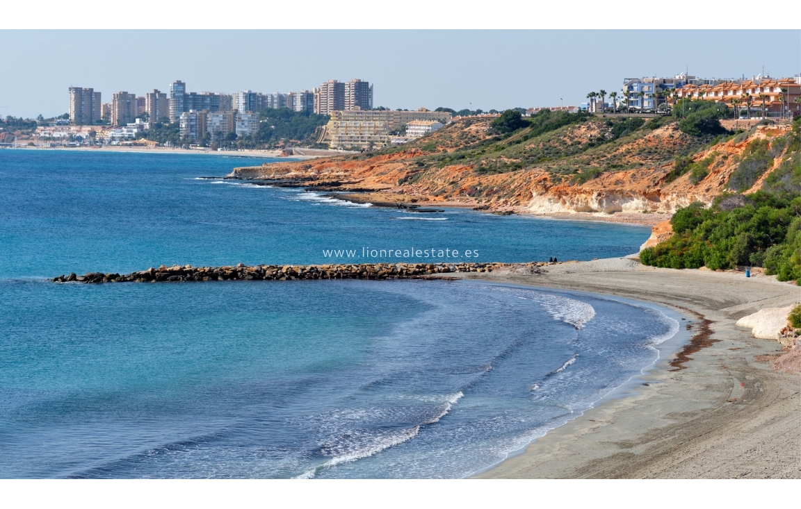 Odsprzedaż - Mieszkanie w bloku - Orihuela Costa - Lomas De Cabo Roig