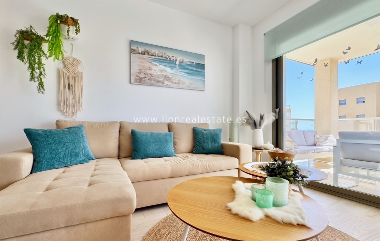 Odsprzedaż - Mieszkanie w bloku - Orihuela Costa - Orihuela