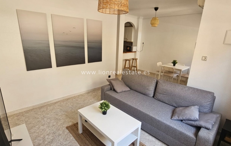 Odsprzedaż - Mieszkanie w bloku - Orihuela Costa - Playa Flamenca