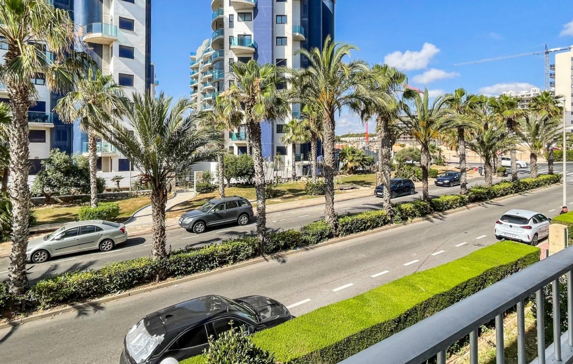 Odsprzedaż - Mieszkanie w bloku - Orihuela Costa - Punta Prima