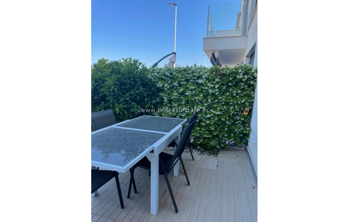 Odsprzedaż - Na parterze - Orihuela Costa - Punta Prima