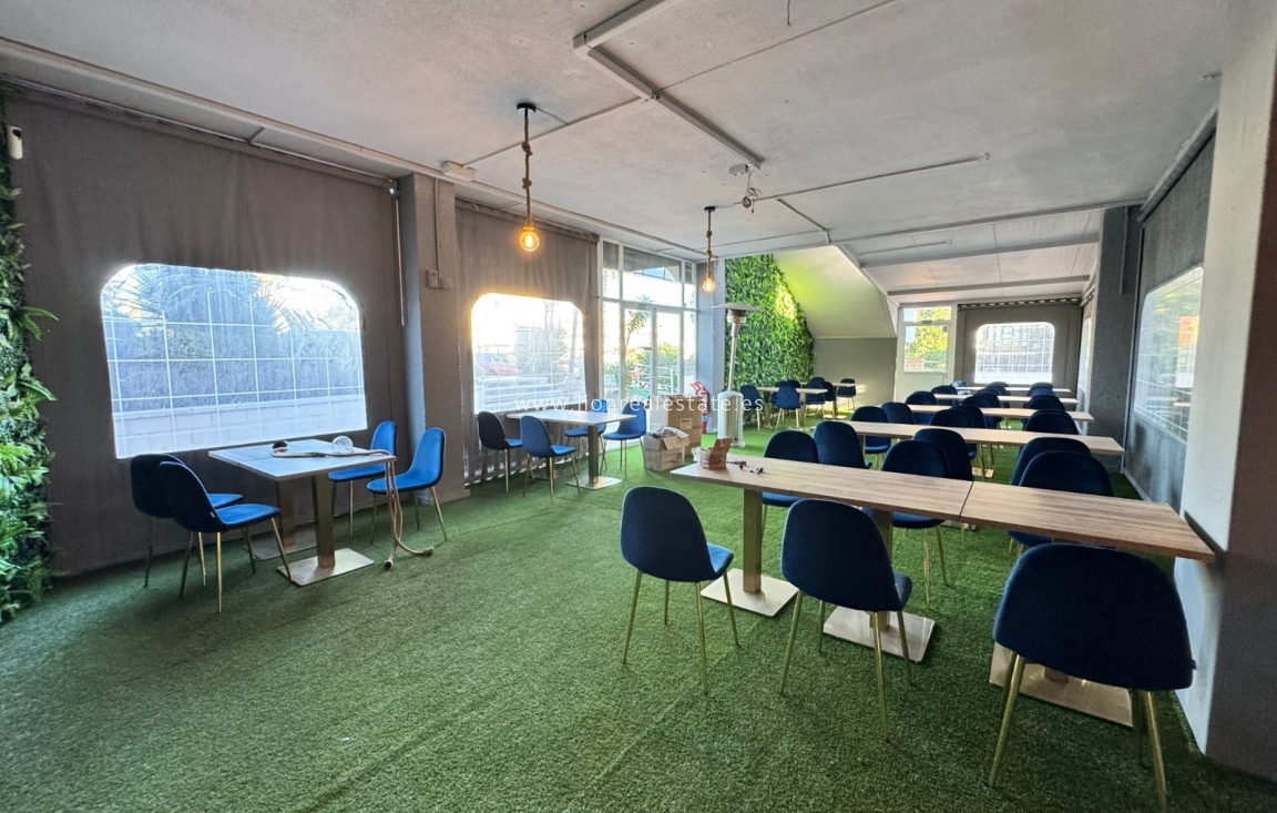 Odsprzedaż - Reklama w telewizji - Villamartín - Los Dolses